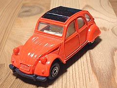 �Q�����@M.C.TOY