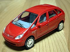 XsaraPicasso�@Norev