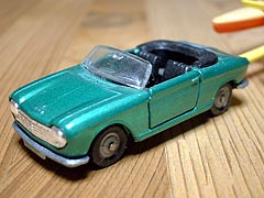 �Q�O�SCabriolet�@Majorette