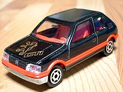 �Q�O�T�f�s�h�@Majorette�iBlack�j