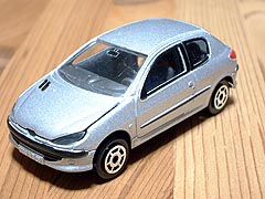 �Q�O�U�@Majorette