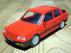 �R�O�X�@Paradcar