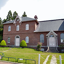 トラピスチヌ修道院司祭館