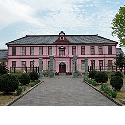富山県立農学校本館